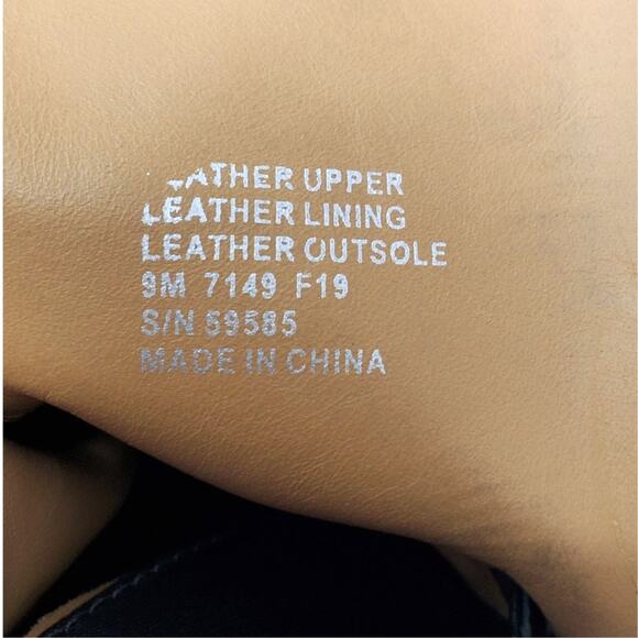 Tory Burch Kira 70MM Bootie Leather Ankle Boots Perfect Black 59585 Size US 9 - Picture 10 of 11